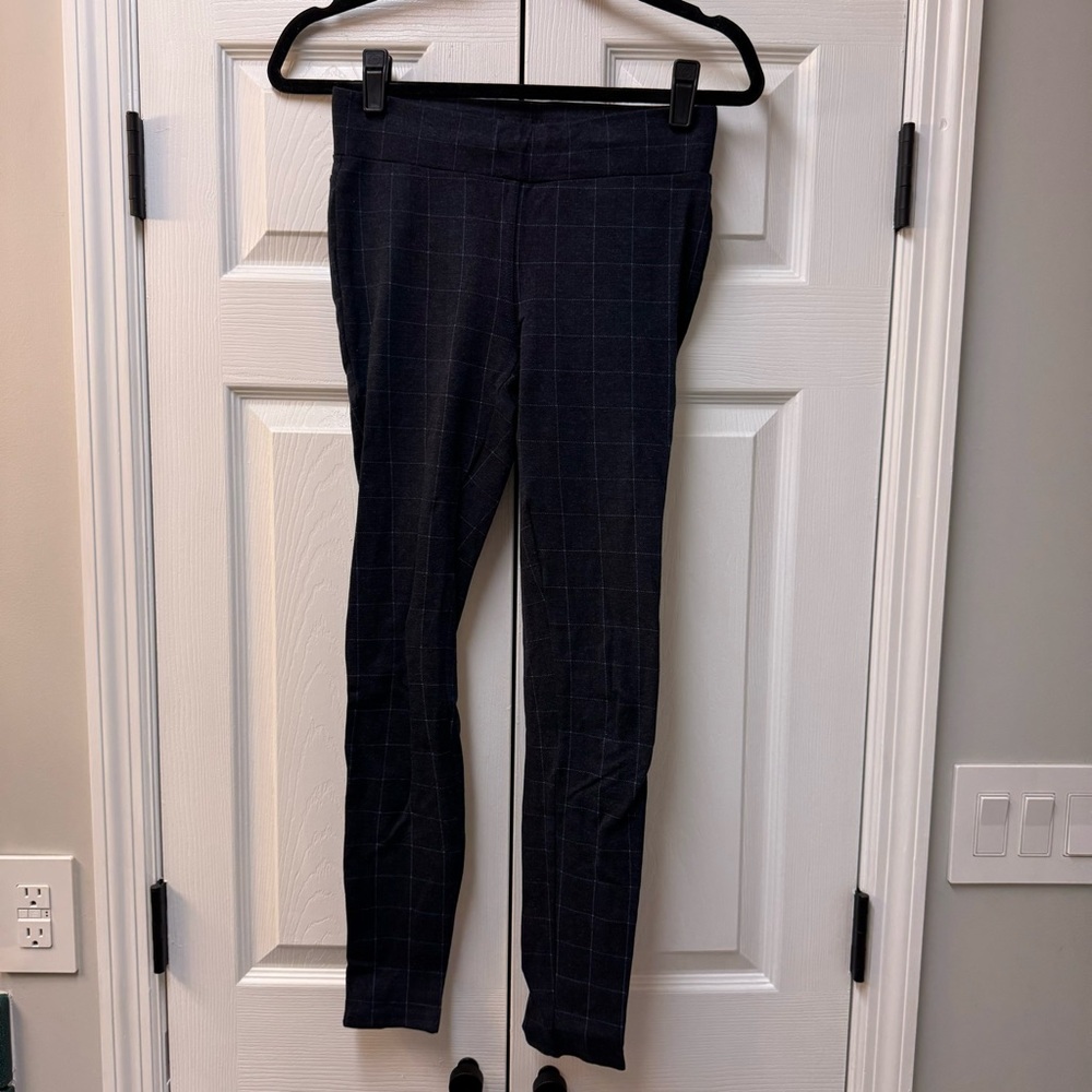 LOFT navy plaid leggings pants